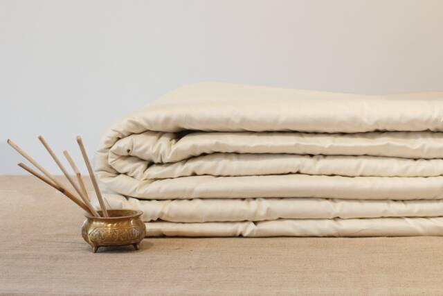 Wool Duvet Size 225x220 cm, Summer Warmth, King - Us Duty Paid - image 1