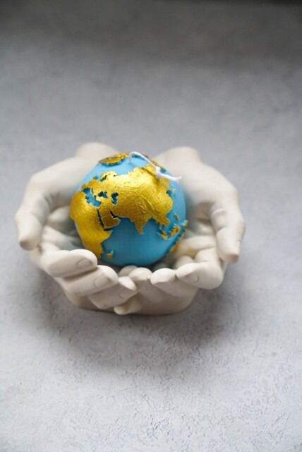 Handmade Globe Candle Gift Set Stone Cupped Hands Bowl - image 1
