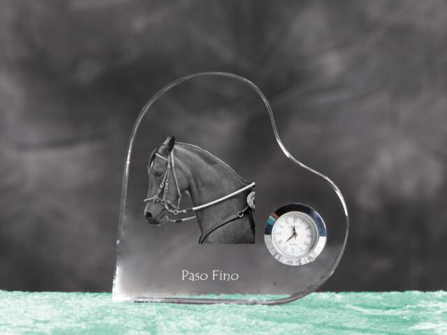 Paso Fino - Crystal Clock in The Shape Of A Heart With Image Pure-Bred Horse - image 1