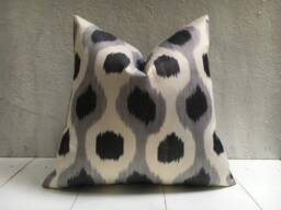 Handwoven Silk Ikat Pillow Cover, Modern Accent Cushion - 20x20 - thumbnail 1