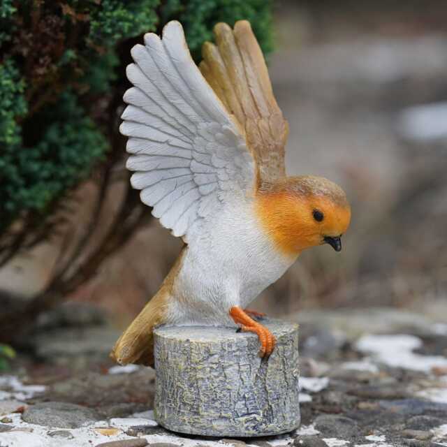 Winged Robin Resin Statue Home Garden British Bird Sculpture Outdoor Ornament Robins Appear Gift - image 1