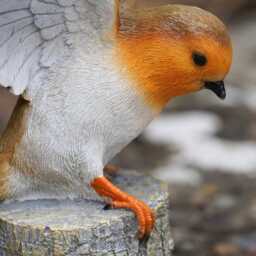Winged Robin Resin Statue Home Garden British Bird Sculpture Outdoor Ornament Robins Appear Gift - thumbnail 3