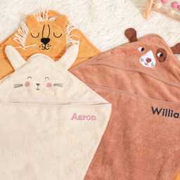 Embroidered Hooded Baby Towel, Cotton Bath Wrap, Personalized Gift - thumbnail 2