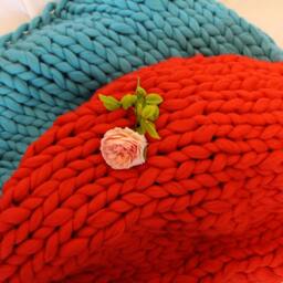 Chunky Knit Queen Blanket Hand-Knitted Australian Merino Wool Throw - thumbnail 2