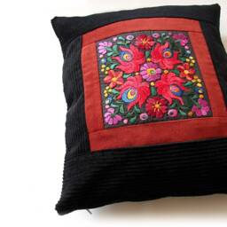 Black Folk Art Silk Needlework Pillow Case, Maty?? Embroidered Pillowcase/Floral Pattern, Traditional Hungarian Matyo Style 17x15Inch - thumbnail 2