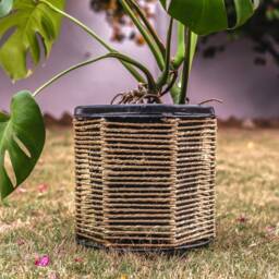 Cute Handmade Planter Trending D??cor Macrame Woven Storage Basket Handwoven Ethical Baskets With Traditional Pattern - thumbnail 3