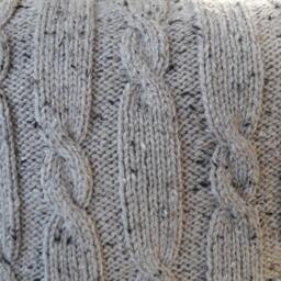 Knitted Cushion Beige 3 - thumbnail 2
