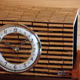 Bamboo Mantel Clock - New 30cm Handmade Mid Century Vintage Country Unique Wooden Desk Gift Off The Wall Clocks - thumbnail 3