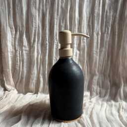 Black Liquid Soap Dispenser - thumbnail 4