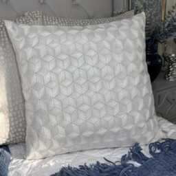 Ivory Geometric Jacquard Cushion Cover 20 X 20 - thumbnail 1