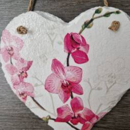 Decoupage Orchid Slate Heart Wall Hanging - Pink Floral Decor - thumbnail 2
