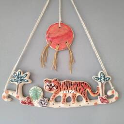 The Sun Tiger & His Jungle - Ceramic Handmade Wall Hanging Art, Wall D??cor. Home Decor, Nursery. Animal. Pottery Gift. Gold Details - thumbnail 4