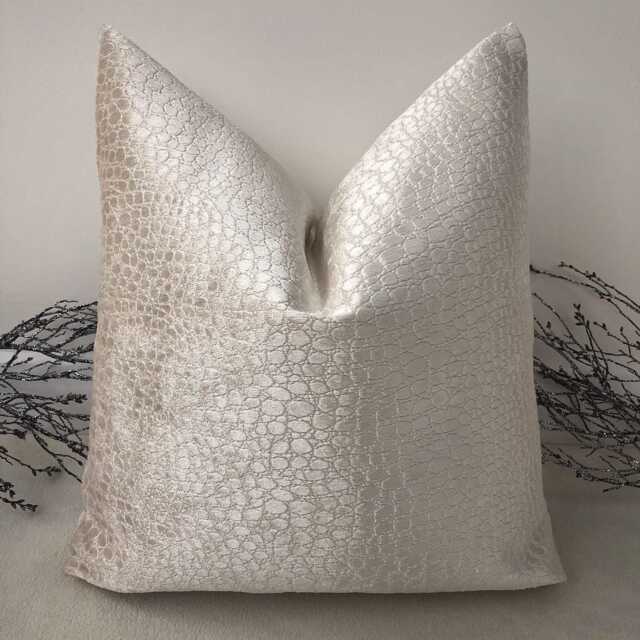 "Luxury Cushion Cover The Cream Gianni - 12"" X 18" - image 1
