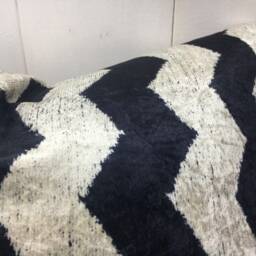 Handwoven Silk Ikat Pillow Cover, Modern Accent Cushion - 24x24 - thumbnail 2