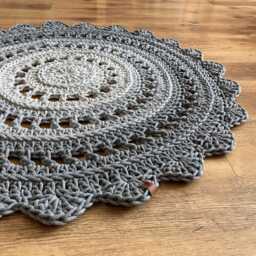 Round Crochet Rug With Texture - Handmade Cotton Circle Mat, Boho Style - thumbnail 3