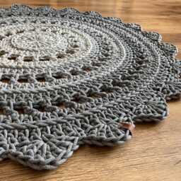Round Crochet Rug With Texture - Handmade Cotton Circle Mat, Boho Style - thumbnail 2