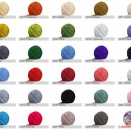 Chunky Knit Rug in Merino Wool - thumbnail 4