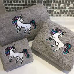 Personalized Embroidered Unicorn Towel Glitter Rainbow Design - thumbnail 2