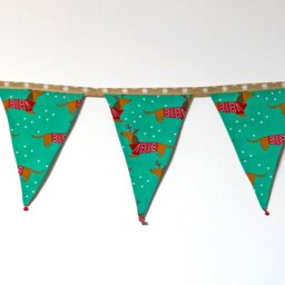 Dachshund/Sausage Dog Green Christmas Fabric Bunting - Double-Sided 12 Flags 3 Metres - thumbnail 2