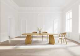 Solid Oak Dining Table With Wooden Base 0103