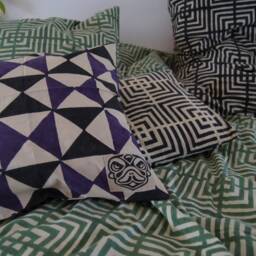 Hand Block Printed Cotton Pillow Cover Geometric Design - Damaru Purple & Black - thumbnail 3