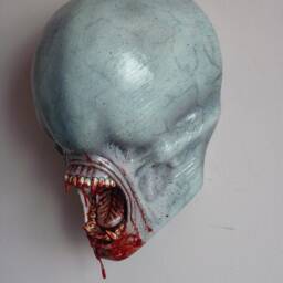 Handmade Neomorph Head Sculpture, Alien Horror Prop, 11 Scale - thumbnail 3