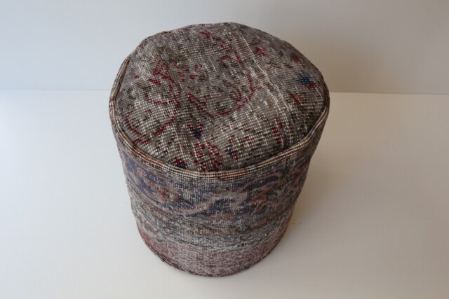 Handmade Gray Wool Pouf, Turkish Kilim Rug Cover - 45x45 cm - image 1