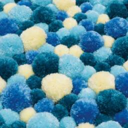 Beautiful Flufy Rug - thumbnail 2