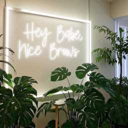 Hey Babe Nice Brows Neon Sign, Salon Business Wall Art, Hair Beauty Lights, Sign Decor - thumbnail 3