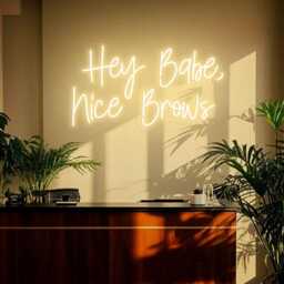 Hey Babe Nice Brows Neon Sign, Salon Business Wall Art, Hair Beauty Lights, Sign Decor - thumbnail 2