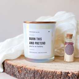 Burn This & Pretend You're On Holiday Scented Candle Gift For Friends Mum Colleagues Grandma Teacher Self Care Relaxation Birthday Vegan - thumbnail 1