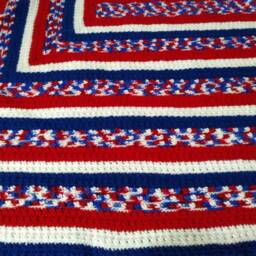 America Large Crocheted Throw Blanket - thumbnail 4