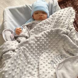 Personalised Baby Blanket Grey Bubble/Knit Soft Embroidered Boy Girl Gift New Baby - thumbnail 2