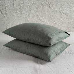 Linen Bedding Set, Natural Bed Sheets Set With Fitted, Upper Flat Sheet, & Pillowcases - thumbnail 3