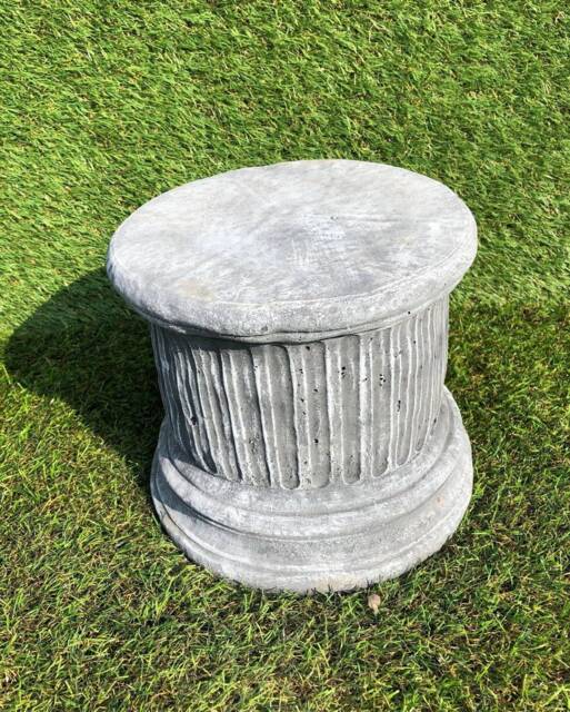 Concrete Large Plinth Column Round Stand Outdoor Animal Bird Feeder/Display Frost Protected - image 1