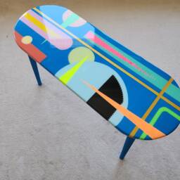 Colorful Oval Blue Resin Side Table, Modern Acrylic Art Coffee Table - thumbnail 4