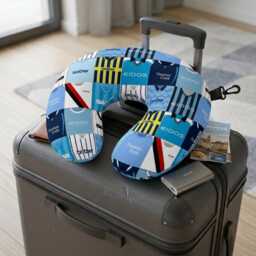 Manchester Blue - Kit Montage Travel Pillow + Sunbed Towel Bundle - thumbnail 3