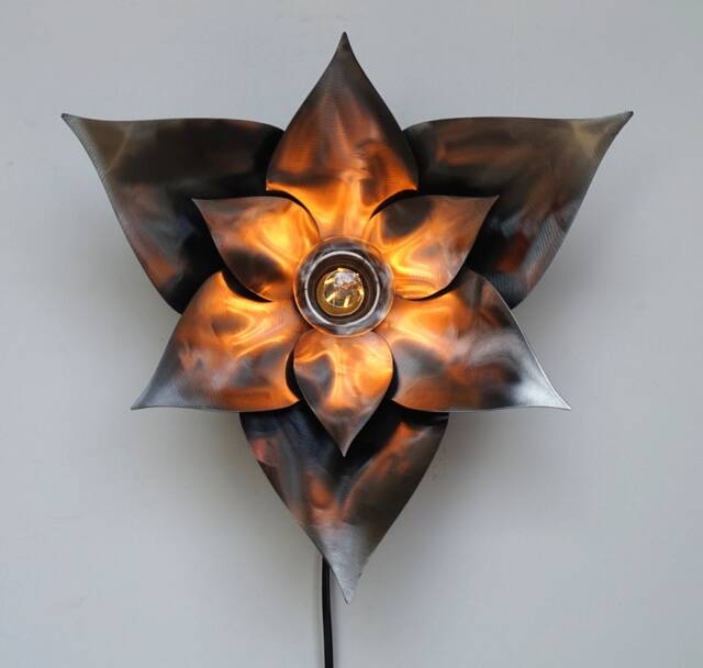 Wallflower Plug-In Wall Lamp Industrial, Natural, Metal, Lamp, Flower, Petals, Sconce, Decoration, Ornament - image 1