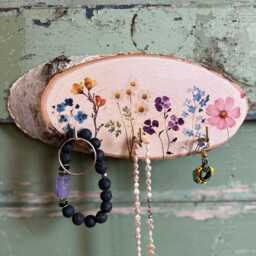 Vintage Flowers, Wildflower Key Rack/Kitchen Accessory Towel Wall Hook Jewelry Holder Herbarium With Four Hooks - thumbnail 2