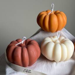 Handmade Autumn Pumpkin Soy Wax Candle Spooky Season Decor - thumbnail 3