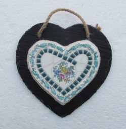 Mosaic Heart Wall Hanging Vintage Crockery On Slate - thumbnail 1