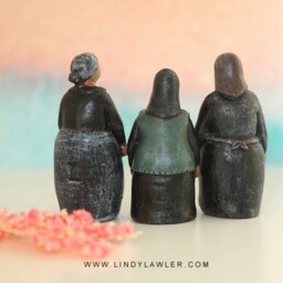 Greek Grandmother Figurine Yia Statue - Hearth Keeper Gift - thumbnail 2