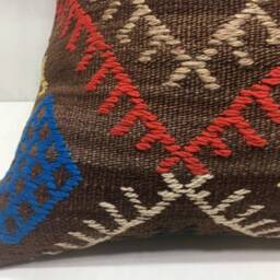 Vintage Kilim Pillow Cover, Turkish Woven Design, 20x20 Sofa Cushion - thumbnail 3