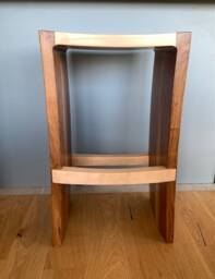 Bar Stool Solid Walnut & Maple - thumbnail 3