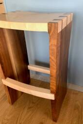 Bar Stool Solid Walnut & Maple - thumbnail 2