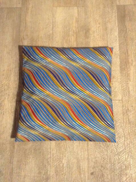 Certified Wax Cushion Cover Of 40 Or 50 cm Side With Undulation Print - image 1