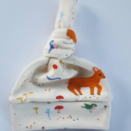 Fox Organic Swaddle Blanket & Newborn Hat Set. Gender Neutral Take Home Wildlife Swaddle. Photo Prop. Baby Shower Gift - thumbnail 3