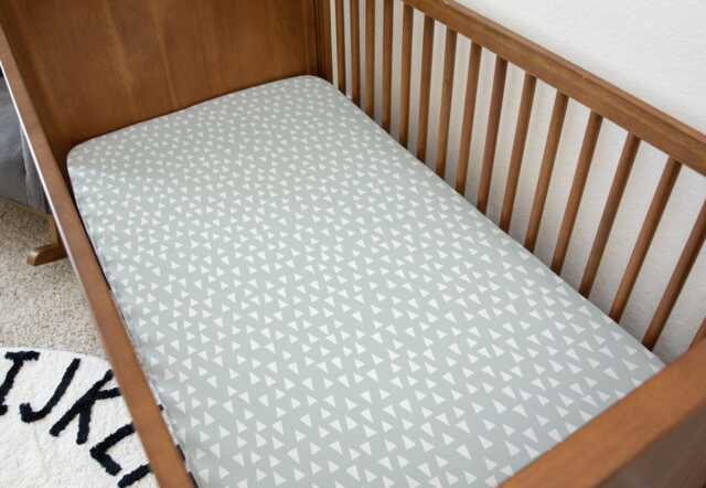 Bedding -Triangles Mint, Duvet Cover Set, Fitted Sheets, Pillow Case, Modern Colourful Kids Bedding - image 1