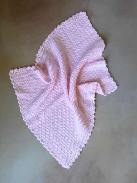 Soft Pink Knit Baby Blanket Acrylic Scallop Edge, Newborn Prop - image 1