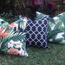 Tropical Hibiscus Outdoor Cushion Cover, Palms Leaf Pillow - thumbnail 2
